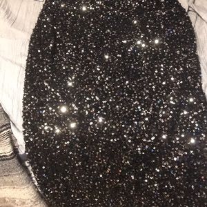 Sequins bodycon skirt NWT